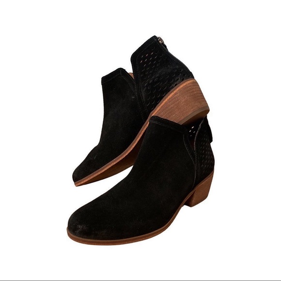 SUSINA black suede booties - Picture 8 of 9